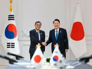 石破首相首次外交亮相并与韩国总统尹正首次面对面会晤