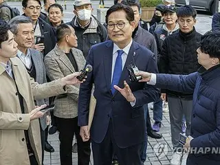 最大反对党前领导人因在代表选举期间分发现金而被判无罪；