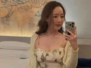 女演员朴敏英不只是拥有纯粹的视觉...她是如此迷人