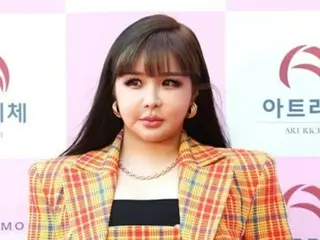 BOM（2NE1）表示与演员李敏镐的约会传闻是“真的”，但是......她删除了所有子账户吗？