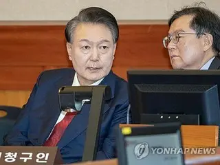 韩国警方以特别妨碍司法公正罪起诉总统尹永哲，并下令阻止执行针对他的逮捕令