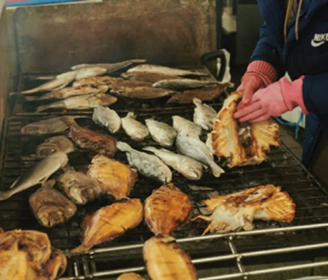 海鮮炭火焼きで活性化に成功、高興伝統市場の挑戦＝韓国