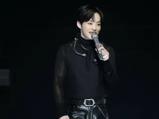 EXO XIUMIN 完成首场个人粉丝演唱会，开启亚洲巡演