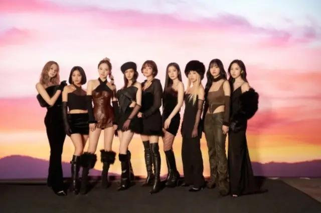 「TWICE」、コールドプレイの韓国公演を華やかに彩る