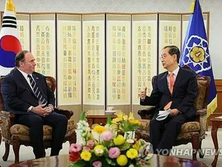 美海军部长“力争与韩国企业开展造船合作”会见代理总统