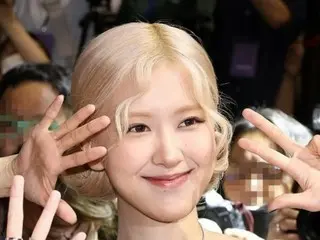 ROSE 的“APT”。打破了韩国女歌手在 Billboard Hot 100 榜单上停留时间最长的纪录