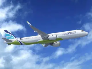釜山航空一架客机从金海机场起飞后不久遭遇鸟击，被迫返航