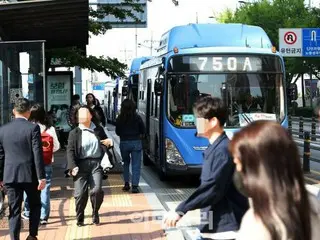 韩国报道：首尔市公交车将于7日起恢复守法抗议活动