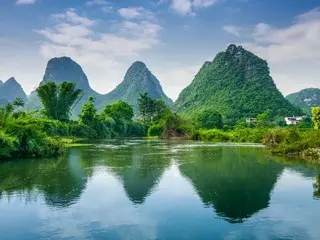 1-4月我国货物贸易总额超14万亿元2019年，同比增长2.4%——中国媒体