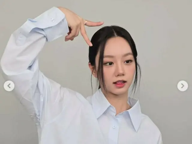 惠利 (Girl's Day) 仅用衬衫和马尾辫重新展现美丽……照片曝光