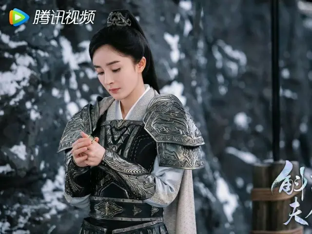 <华剧 NOW>《火珠夫人之泪》第12集 方海诗与方珠告别 = 剧情概要及剧透