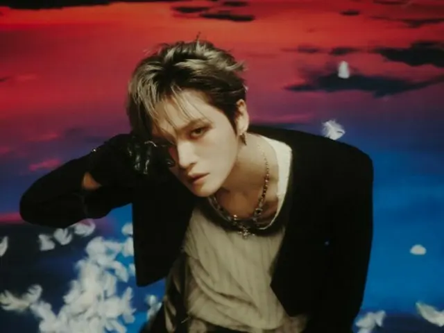 J-JUN《Beauty in Chaos》荣登全球榜首