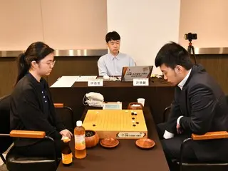 一力亮（九段）晋级 LG 杯朝鲜日报围棋王者赛四分之一决赛，中村堇（四段）和井山雄太（九段）则以微弱差距落败