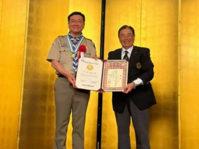李昌熙总统在日本童子军全国大会上荣获樱花金质奖章