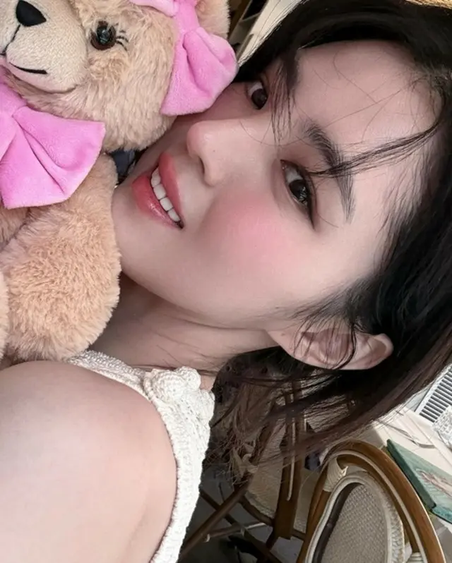 女優ハン・ソヒ、「彼氏1人称視点」のまなざし…「心臓が溶けちゃうよ」