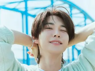 NCT 的 DOYOUNG 在首尔爵士音乐节上预先发布了他的第二张专辑《Soar》中的歌曲......对他回归的期待正在升温
