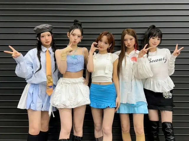 「KiiiKiii」、デビュー後初の授賞式「ASEA 2025」で新人賞受賞...多彩なステージで注目