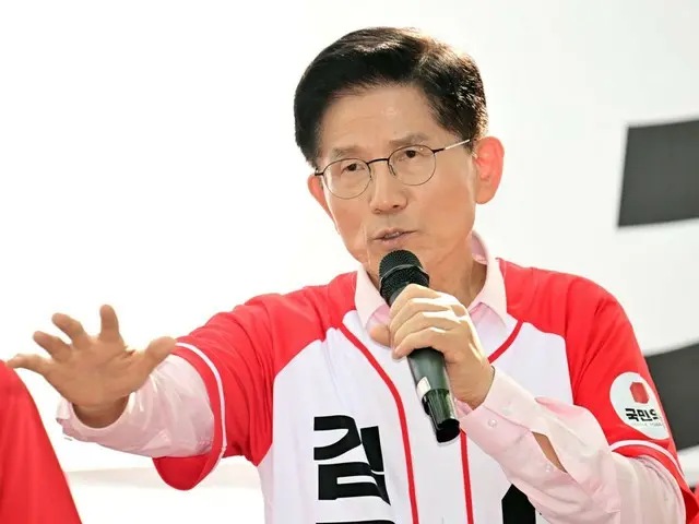 韩国执政党：“三方结构下，金文洙、李俊硕候选人都能获胜”