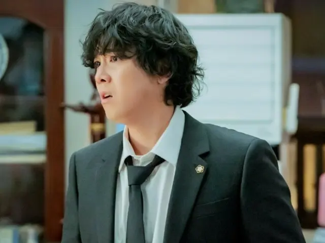 FTISLAND洪基在《春天的四季》中成为律师...他担心并哭泣吗？他把眼镜扔了，生气了！