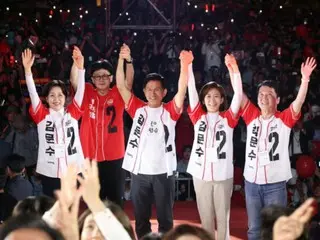 金文洙在韩国总统选举最后讲话中呼吁“防止刀枪不入的独裁”