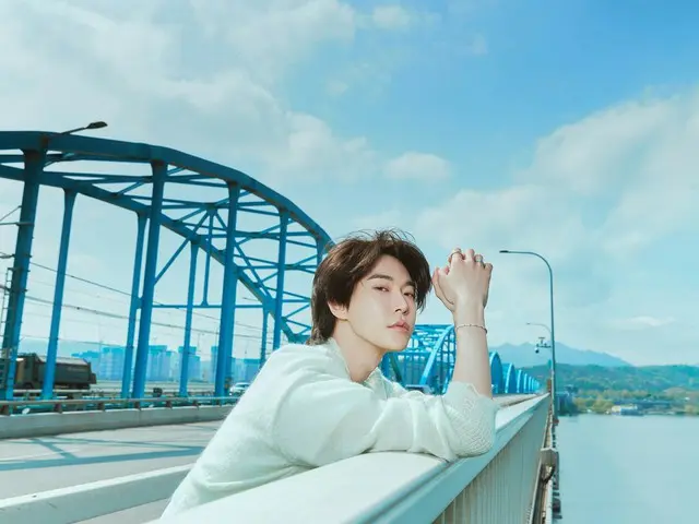 NCT 的 DOYOUNG 通过他的第二张专辑中的歌曲“Eternity”传达了信任的信息