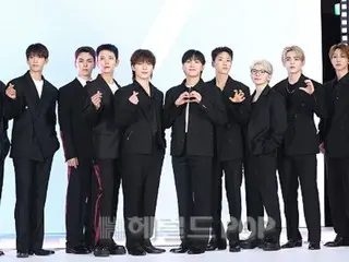 [照片]《SEVENTEEN》身着时尚西装迎接观众
