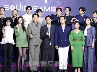 [照片] 李政宰、李秉宪、林时完、姜河那等人出席 Netflix《鱿鱼游戏第三季》制作发布会