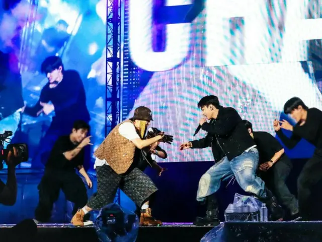 “防弹少年团”J-Hope，“有意义的12周年”JUNG KOOK＆JIN惊喜亮相...新歌舞台亮相