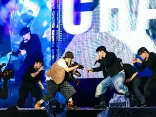 “防弹少年团”J-HOPE，“有意义的12周年”JUNG KOOK＆JIN惊喜亮相...新歌舞台首秀