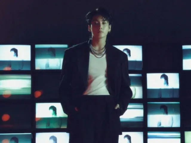 BTS 的 JUNG KOOK 作为嘉宾出席 J-HOPE 的演唱会……“ARMY，我们非常想念你”——《Seven》的惊喜舞台