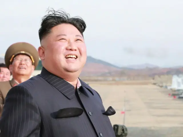 金正恩视察军火工厂……“增加现代战争用新型炮弹产量”=朝鲜
