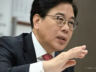 国民力量院内代表宋彦锡表示，“希望国民带头制止李在明政府的暴行”（韩国）