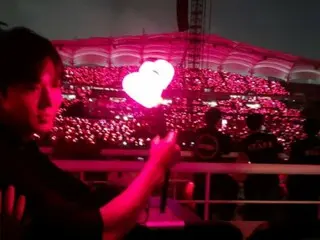 从李敏镐到朴明洙，BLACKPINK演唱会星光熠熠