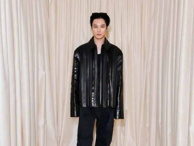 「THE BOYZ」ジュヨン、パリクチュールショーに出席…圧倒的なグローバル存在感