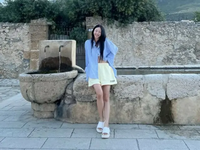 女優ハン・イェスルがスリムなボディを披露した。