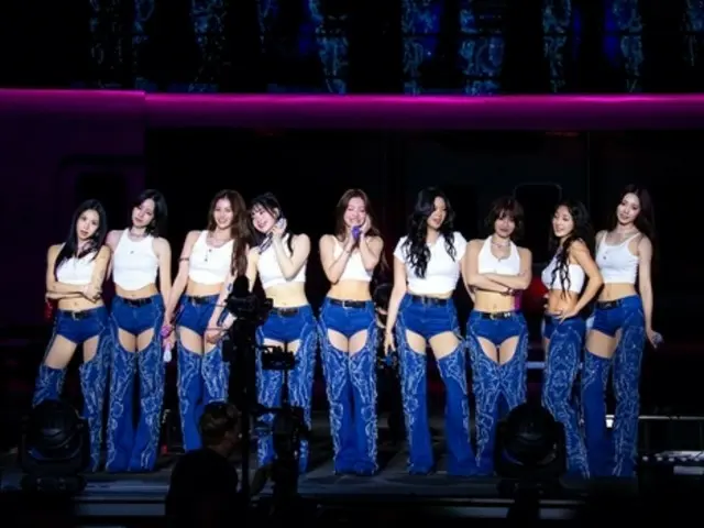 「TWICE」、「ロラパルーザ シカゴ」のヘッドライナーとして出演