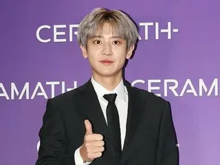 EXO 成员 CHANYEOL 发布第二张迷你专辑《Upside Down》的日程海报