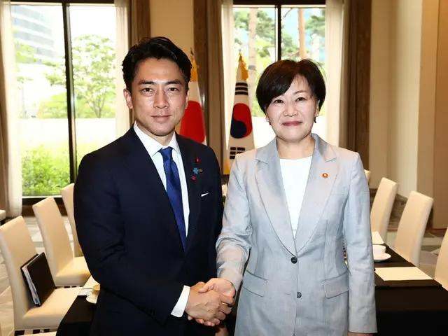 “我喜欢杂菜”...“Fankurusekza”的小泉进次郎“访问韩国”=韩国媒体