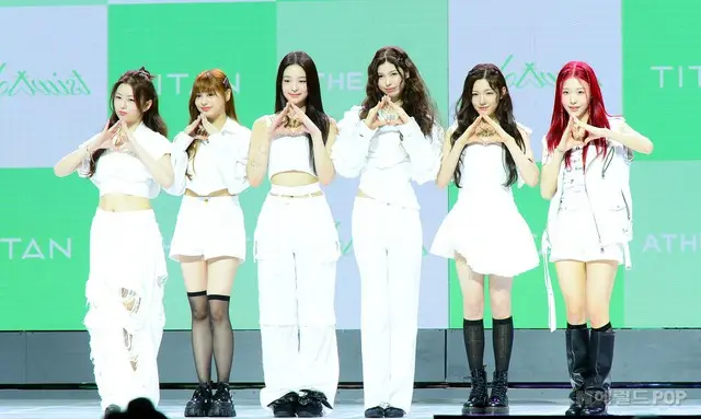 【フォト】新人ガールズグループ「AtHeart」、1st EP「Plot Twist」発売記念ショーケースを開催