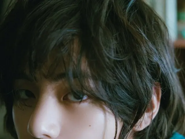 「BTS」V、Spotifyで累計ストリーミング50億回を突破…4億回以上は6曲でK-POPソロアーティスト最多