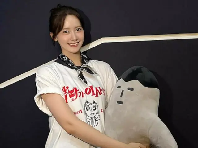 ユナ（少女時代）、アップヘアで清純美