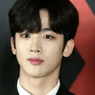 Kim Yo Han（EX X1）