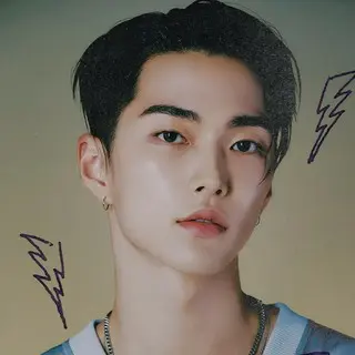 XngHan（EX RIIZE）