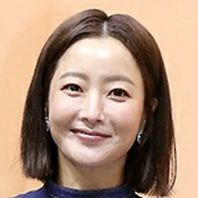 Kim Hee Sun（ク・リョン）