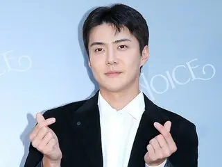 【图】“EXO”世勋出席时尚品牌POP店开业活动...双指心形问候