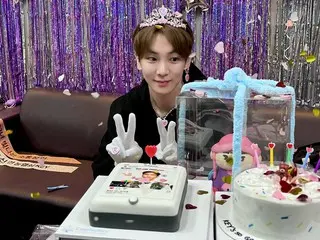 SHINee KEY 23日生日，收到各种蛋糕礼物
