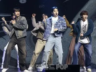 [照片]“B1A4”在纪念第八张迷你专辑《CONNECT》发行的Showcase上进行新歌舞台