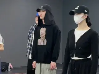 “SHINee”KEY正在为个人演唱会努力练习……连帽衫照片吸引了大家的注意力哈哈（附视频）