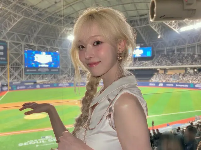 “aespa”温特的洋娃娃般的美丽......在MLB揭幕战中表现出色后