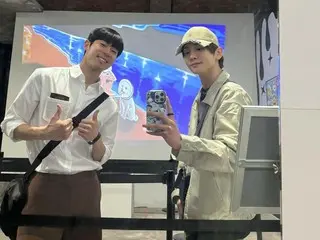 “SHINee”KEY&Danny Koo参观Kian 84个展...特写镜头暖心